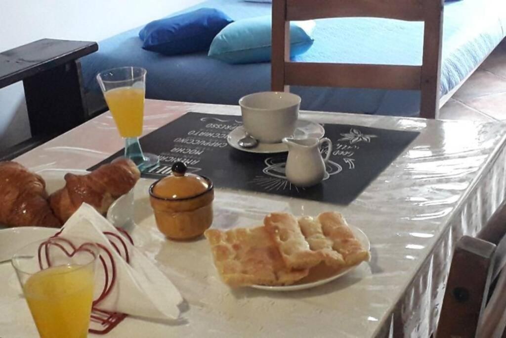 La Taverna Di Gianni Near The Beach Italy Riviera 萨沃纳 外观 照片
